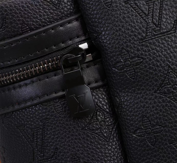 ルイヴィトンバッグ角部分ディテール